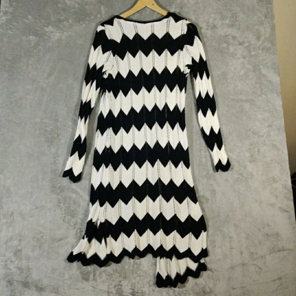 NY Collection Sweater Womens Small‎ Long Black/White Open Front Cardigan